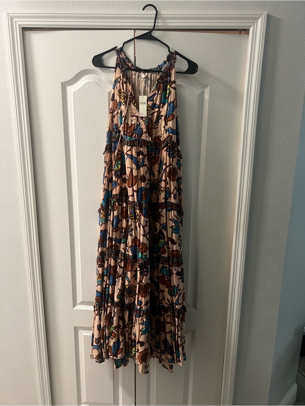 NWT - Love the Label (from Anthropologie) Boho Tiered Floral Maxi Dress Sz M